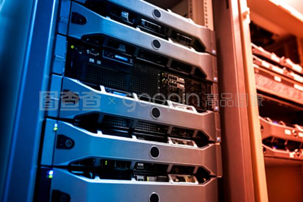 网络服务器与云计算装备技术服务 数字化时代的基石与引擎